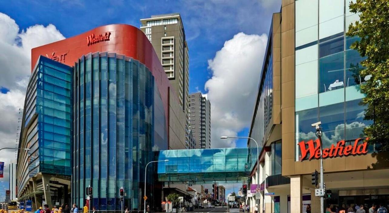 Parramatta New Paint 2b2b High Floor Apt Next To Train And Shopping * Sydney